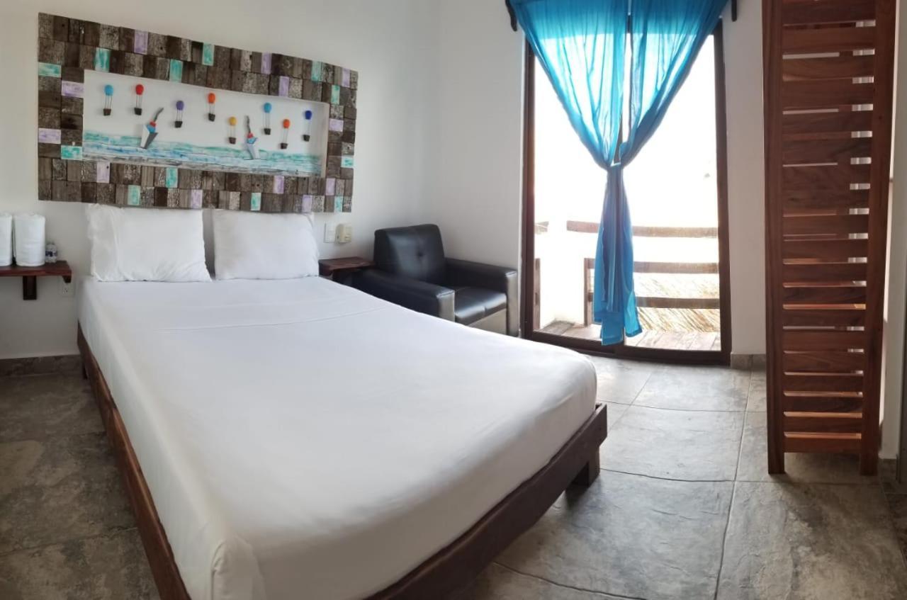 Hotel Blue Reef Frente Al Mar Mahahual Exterior photo
